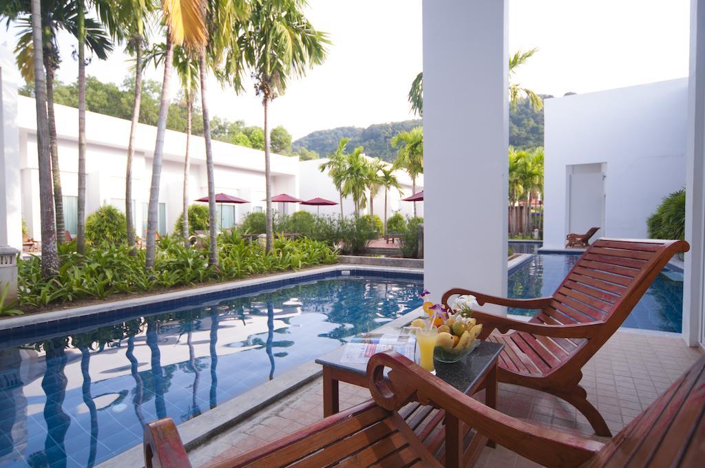 Blu Pine Villa & Pool Access - Sha Plus Phuket Екстериор снимка