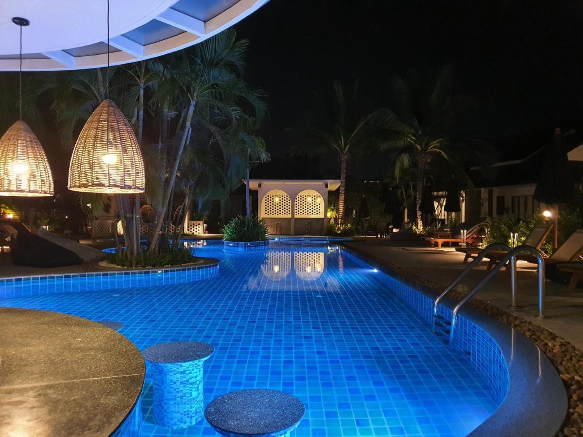 Blu Pine Villa & Pool Access - Sha Plus Phuket Екстериор снимка
